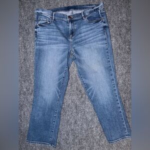 LOFT Women's Straight Leg Jeans in Blue